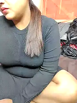 Snapshot of Ayesha_mahi chatting on 01-23-25, 09:08 Ayesha mahi online show from 01-23-25, 09:08