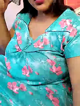 Snapshot of Ayesha_mahi chatting on 02-01-25, 06:54 Ayesha mahi online show from 02-01-25, 06:54