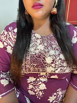 Snapshot of Ayesha_mahi chatting on 09-10-25, 08:36 Ayesha mahi online show from 09-10-25, 08:36