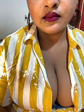 Snapshot of Ayesha_mahi chatting on 09-23-25, 07:44 Ayesha mahi online show from 09-23-25, 07:44