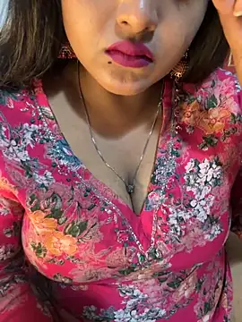 Snapshot of Ayesha_mahi chatting on 10-16-25, 11:33 Ayesha mahi online show from 10-16-25, 11:33