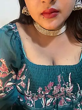 Snapshot of Ayesha_mahi chatting on 10-19-25, 01:56 Ayesha mahi online show from 10-19-25, 01:56