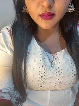 Snapshot of Ayesha_mahi chatting on 11-01-25, 11:01 Ayesha mahi online show from 11-01-25, 11:01