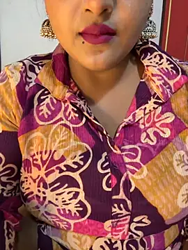 Snapshot of Ayesha_mahi chatting on 11-07-25, 09:53 Ayesha mahi online show from 11-07-25, 09:53