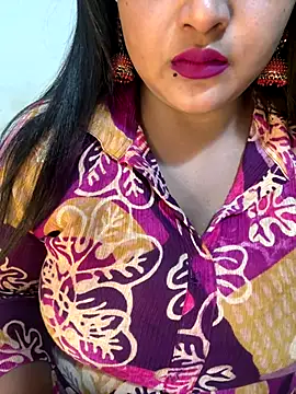 Snapshot of Ayesha_mahi chatting on 12-04-25, 09:18 Ayesha mahi online show from 12-04-25, 09:18