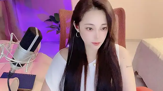 Daisy-77 online show from 09-13-25, 07:35