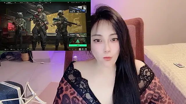 Daisy-77 online show from 04-14-26, 01:17