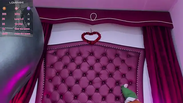 Maddissonlove online show from 12-15-25, 12:53