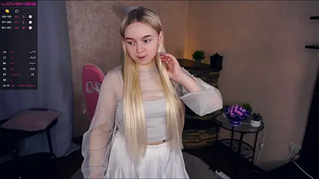 ZaraCreedon online show from 02-15-25, 07:28