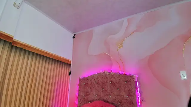 Daisy  rose online show from 09-09-25, 02:55