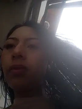 AlanaPetterson online show from 10-18-25, 03:13