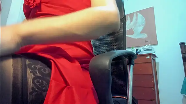 Snapshot of misstresbigcockts chatting on 01-01-25, 07:09 misstresbigcockts online show from 01-01-25, 07:09