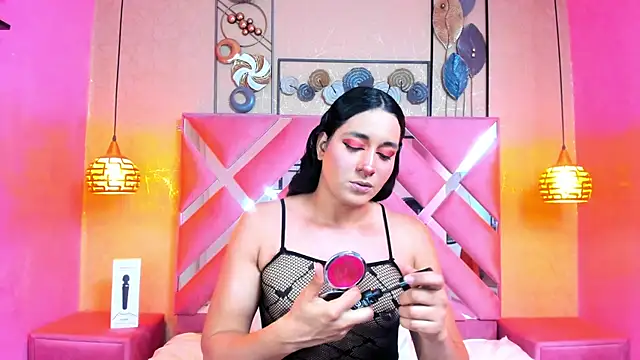 Snapshot of Alison_Chan_ chatting on 09-17-25, 01:57 Alison Chan online show from 09-17-25, 01:57