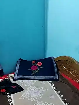 Snapshot of HunkyAriyan chatting on 01-18-25, 06:32 HunkyAriyan online show from 01-18-25, 06:32