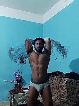 Snapshot of HunkyAriyan chatting on 03-06-25, 02:51 HunkyAriyan online show from 03-06-25, 02:51