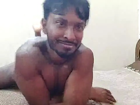 Snapshot of HunkyAriyan chatting on 03-31-26, 06:36 HunkyAriyan online show from 03-31-26, 06:36