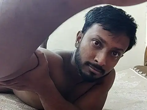 HunkyAriyan online show from 05-27-26, 01:57