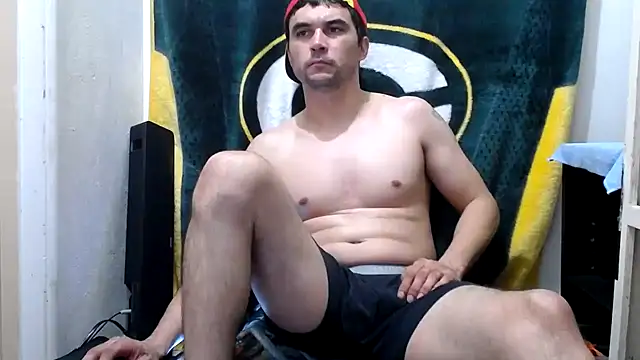 Snapshot of Apeezy14 chatting on 01-29-25, 09:33 Apeezy14 online show from 01-29-25, 09:33