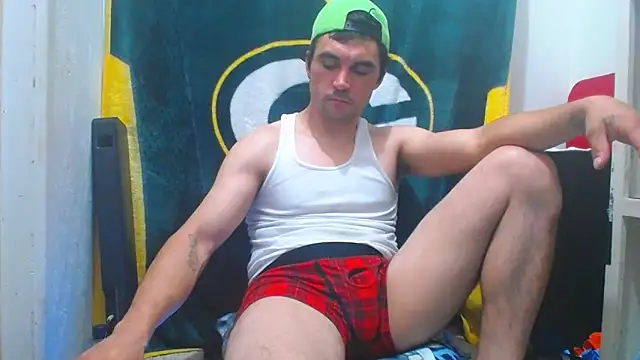 Snapshot of Apeezy14 chatting on 03-01-25, 12:34 Apeezy14 online show from 03-01-25, 12:34