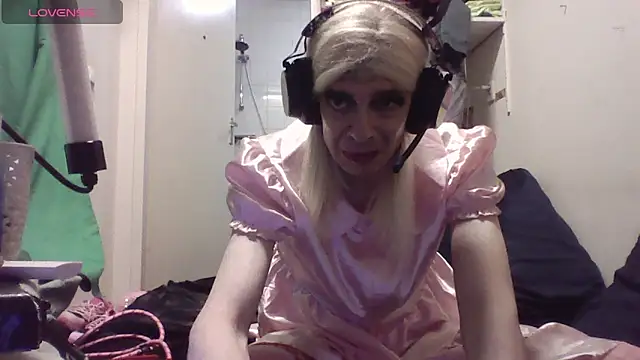 Snapshot of Doggyray44 chatting on 02-01-26, 08:29 Doggyray44 online show from 02-01-26, 08:29