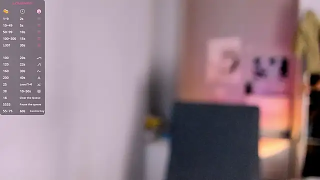 Snapshot of July_Slowdive chatting on 12-10-24, 11:54 July Slowdive online show from 12-10-24, 11:54