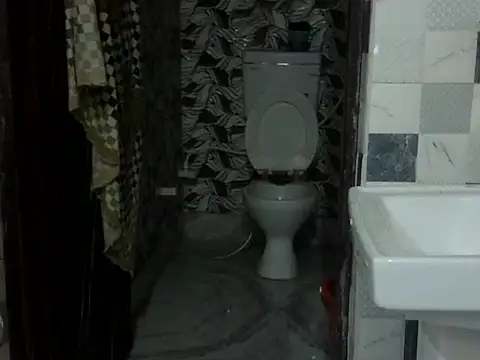 Snapshot of bhabhi_jaan11 chatting on 12-16-25, 05:40 bhabhi jaan11 online show from 12-16-25, 05:40