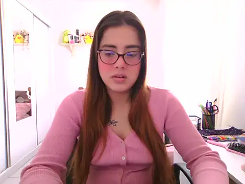 maliamiller online show from 06-15-26, 04:31
