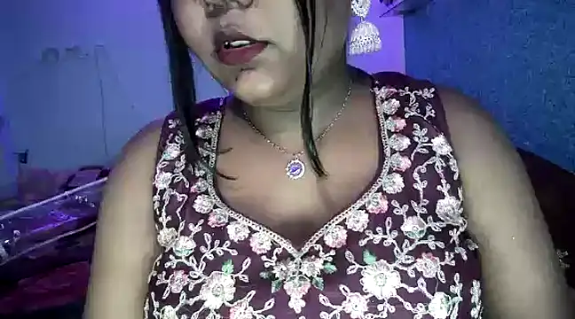 expression queen online show from 01-05-25, 11:48