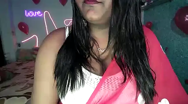 expression queen online show from 02-17-25, 02:37