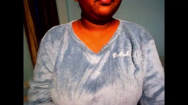 expression queen online show from 11-21-25, 10:14