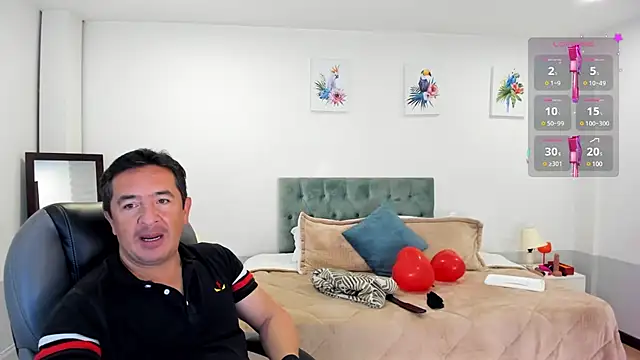 Snapshot of Sam_and_molly_ chatting on 02-04-25, 07:33 Sam and molly online show from 02-04-25, 07:33