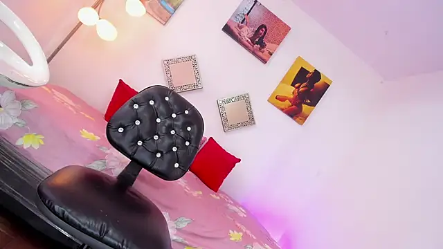 kattadoll online show from 01-28-25, 04:52