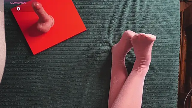 Yourlittledemon online show from 12-11-24, 07:25