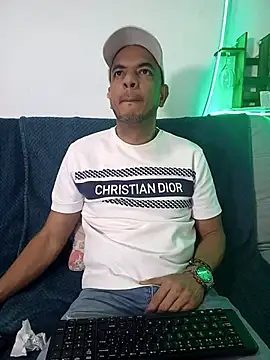 latinmartin73 online show from 03-16-25, 01:07