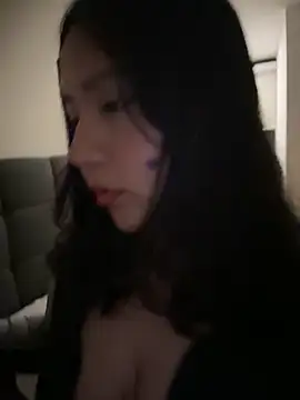 kittyfresita online show from 10-21-25, 08:04