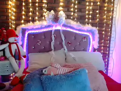 dulcevegga online show from 12-13-24, 05:16