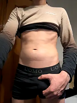 jovenestraviesos online show from 10-24-25, 05:31