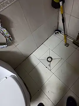 Snapshot of huzi518 chatting on 10-04-25, 03:21 huzi518 online show from 10-04-25, 03:21