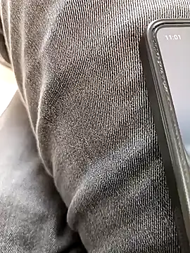 Snapshot of huzi518 chatting on 03-12-26, 03:01 huzi518 online show from 03-12-26, 03:01