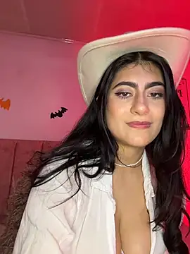 Snapshot of miakhalifaaa_ chatting on 10-29-25, 07:37 miakhalifaaa online show from 10-29-25, 07:37