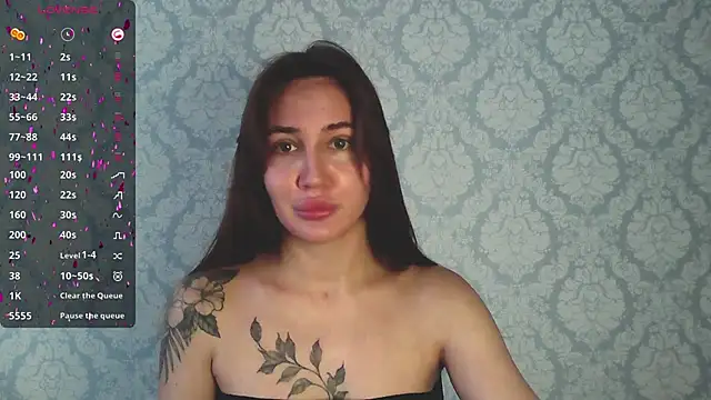 Snapshot of Stasia_Queen chatting on 01-07-25, 08:24 Stasia Queen online show from 01-07-25, 08:24