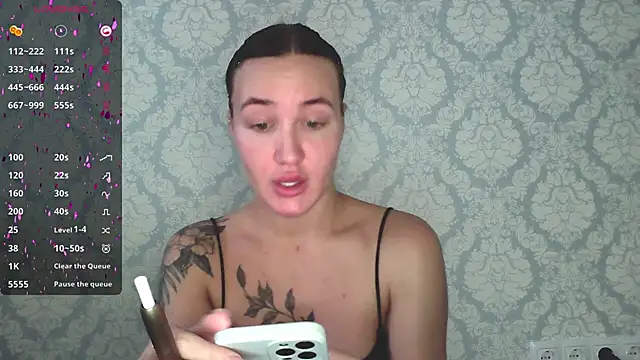 Snapshot of Stasia_Queen chatting on 01-30-25, 09:57 Stasia Queen online show from 01-30-25, 09:57