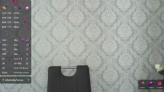 Snapshot of Stasia_Queen chatting on 03-12-25, 08:51 Stasia Queen online show from 03-12-25, 08:51