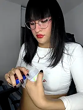 Kiitygirl online show from 10-30-25, 03:30