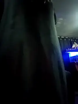 Snapshot of Fenix_528 chatting on 01-16-25, 11:04 Fenix 528 online show from 01-16-25, 11:04