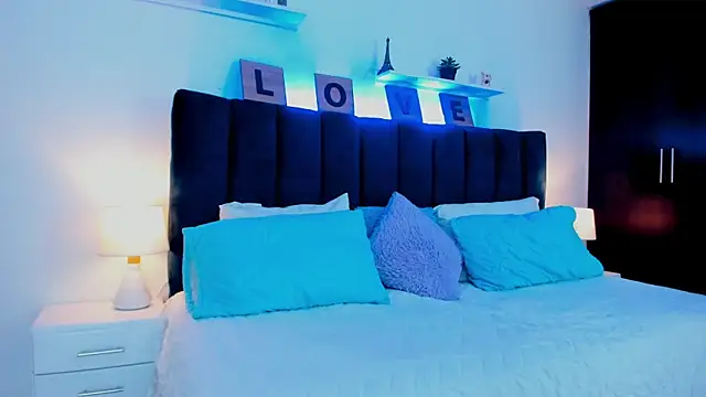 Mia brunette26 online show from 01-18-25, 02:25