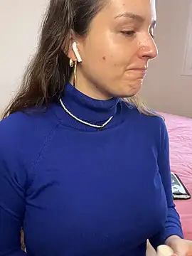 Snapshot of tatianaAlvarez1 chatting on 12-27-24, 10:01 tatianaAlvarez1 online show from 12-27-24, 10:01