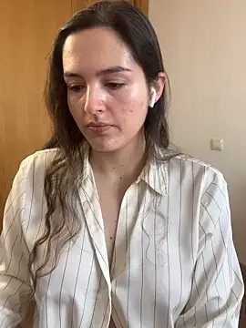 Snapshot of tatianaAlvarez1 chatting on 03-18-25, 10:03 tatianaAlvarez1 online show from 03-18-25, 10:03