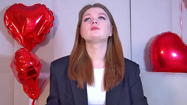 Snapshot of CrystalLyons chatting on 02-16-25, 06:32 CrystalLyons online show from 02-16-25, 06:32