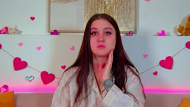 ChristinaMilton online show from 02-13-26, 06:15